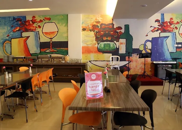 Nida Rooms Ratulangi 17 Trans Studio