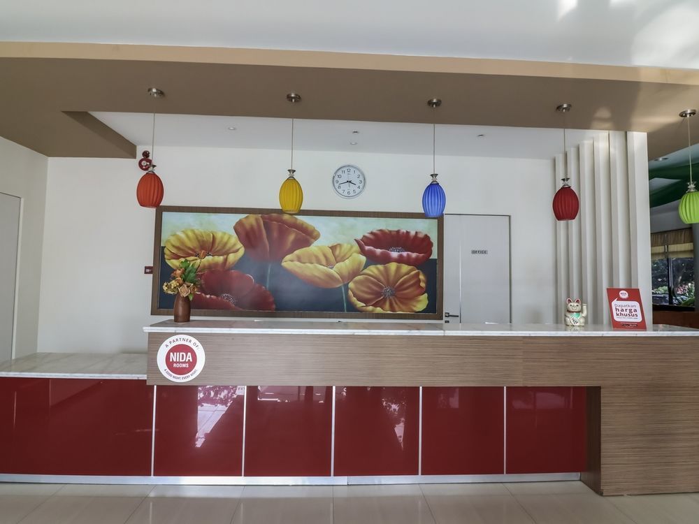 Nida Ratulangi 17 Trans 2*